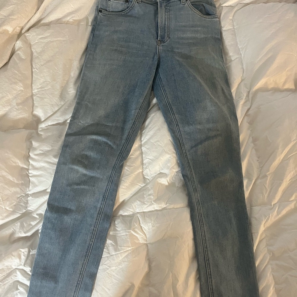 Women's Blue Jeans